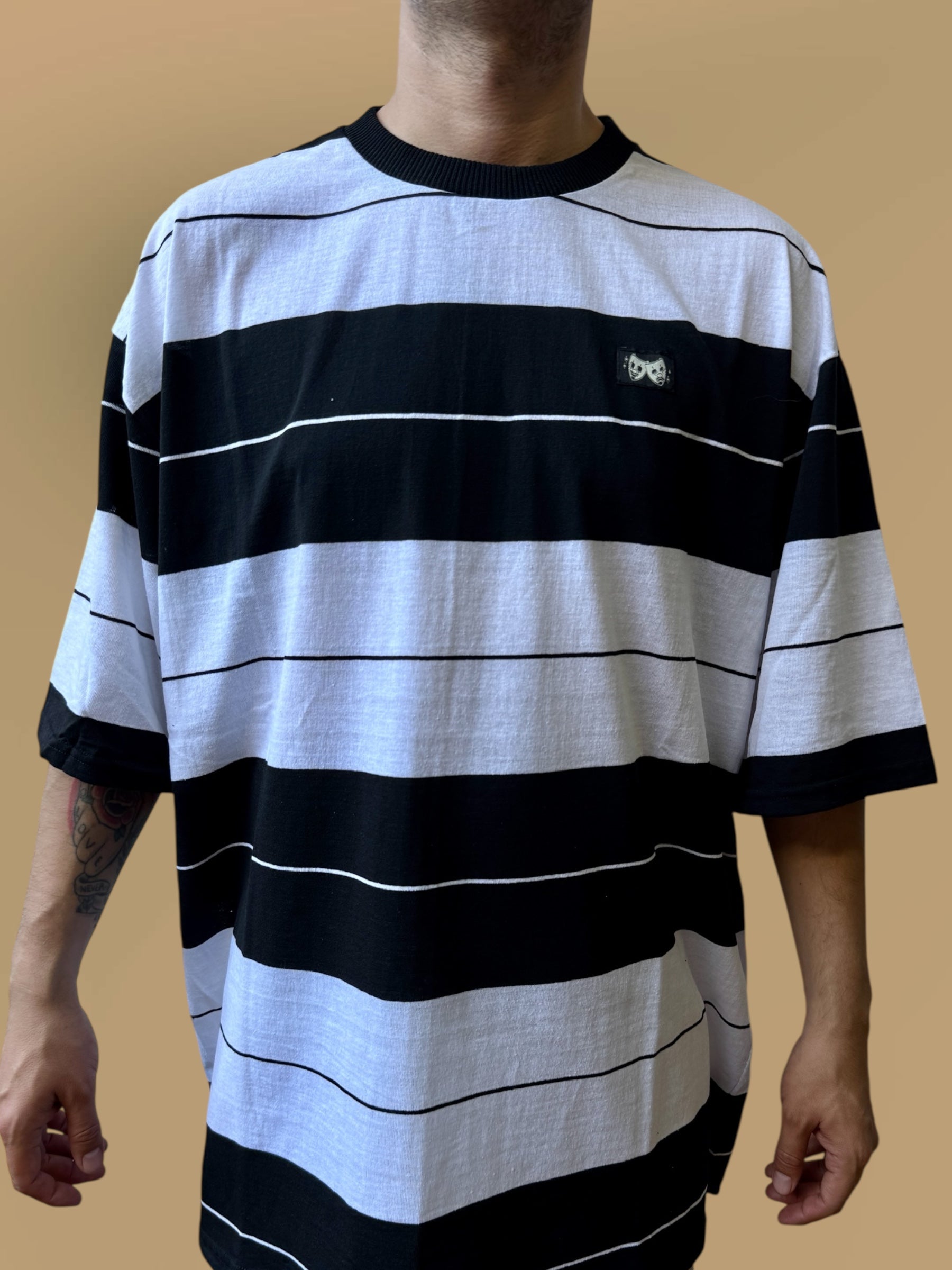 Playera caramelo ”Negro/blanco”