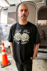 Playera “Flores Smile & cry”