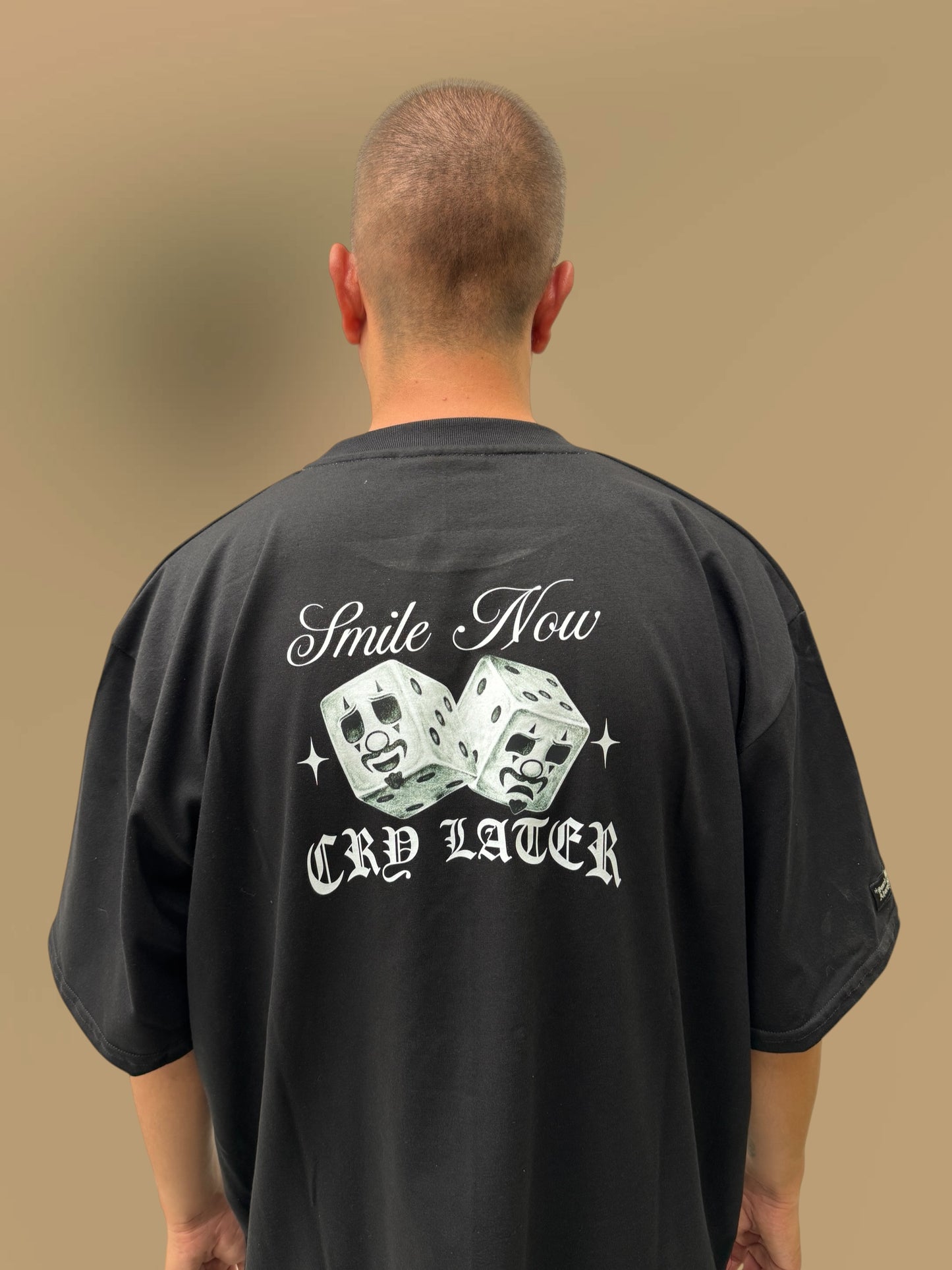 Playera “Dados Low”