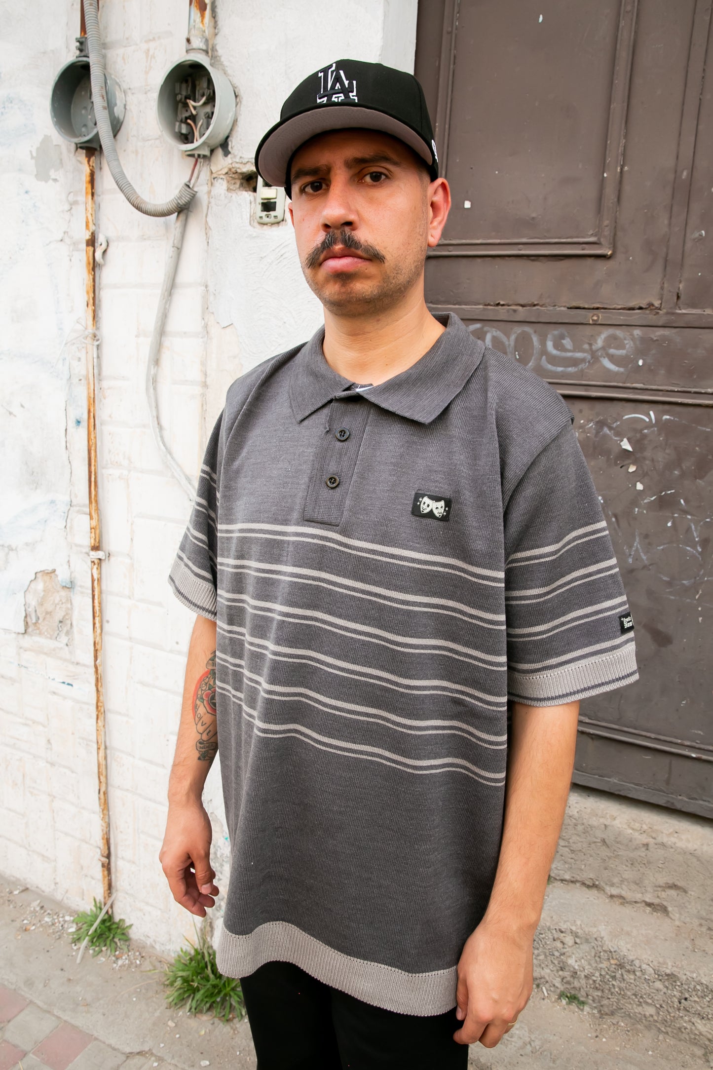 Polo tejida “Good times” Gris