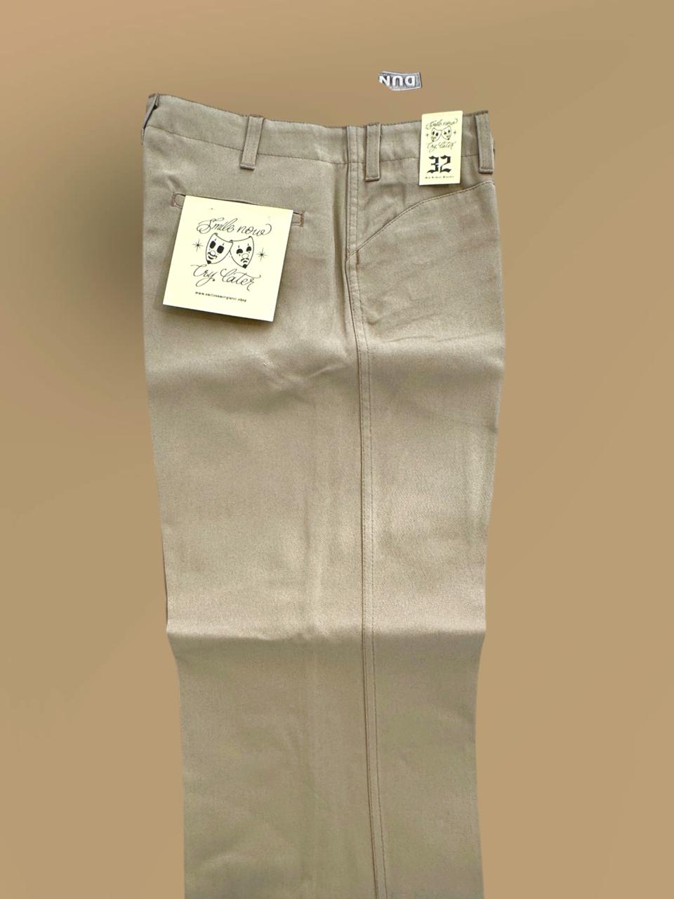 Pantalón Classic -caqui