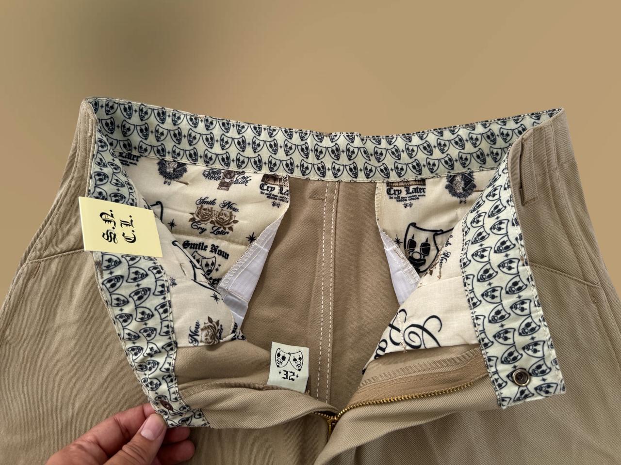 Pantalón Classic -caqui