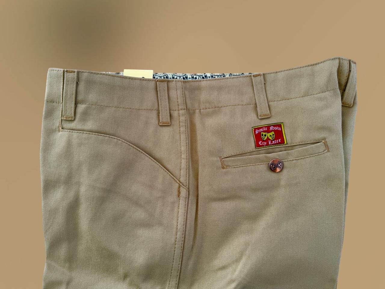 Pantalón Classic -caqui